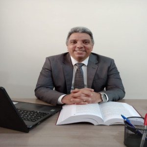 Dr. Elias Kleberson de Brito